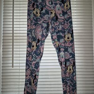 LuLaRoe Pink and Blue Paisley Leggings